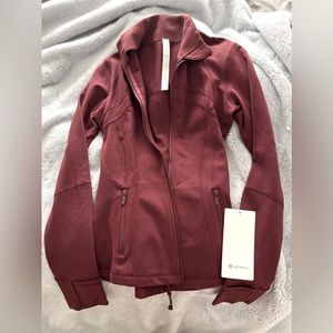**NWT** Lululemon Define Jacket Luon. Size 4. Burgundy color.